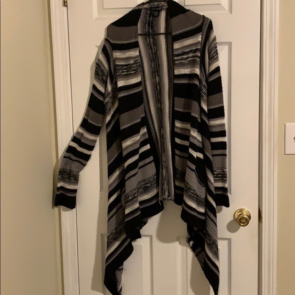 Cardigan/Sweater